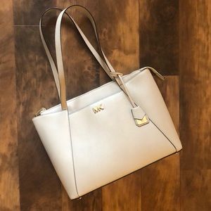 Brand new Micheal Kors shoulder bag